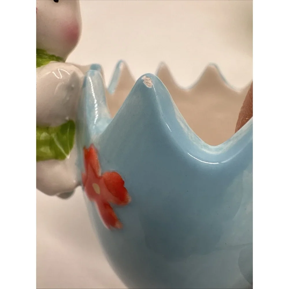 Set of 4 Ceramic‎ Easter Bunny Cracked Egg Bowls Candy Dishes